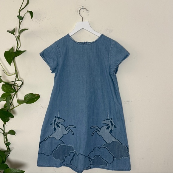 Mini Boden Kids Chambray Short Sleeve Dress with Unicorn Appliqué - Picture 1 of 3